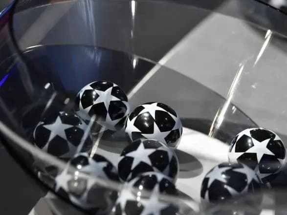 shalke-konoplyanki-zigraye-z-manchester-siti-zinchenka-v-1-8-finalu-ligi-chempioniv