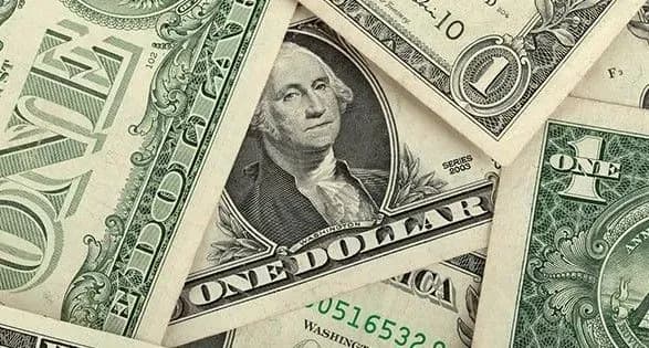 zyavivsya-prognoz-kursu-dolara-ta-yevro-na-2019-rik