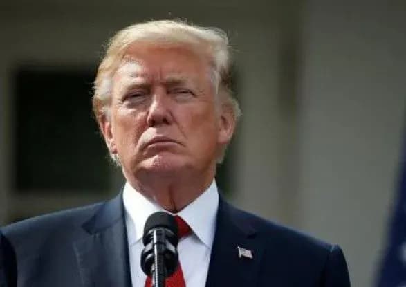 tramp-ne-pide-u-vidpustku-cherez-shatdaun-biliy-dim