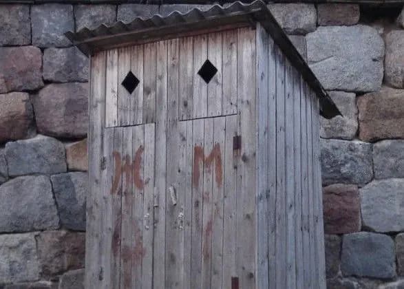 na-likvidatsiyu-vulichnikh-tualetiv-u-shkolakh-vidilyat-dvisti-milyoniv