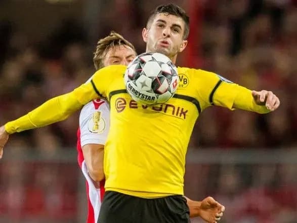 chelsi-oformiv-transfer-pivzakhisnika-borusiyi