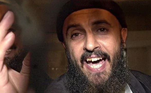 tramp-zayaviv-pro-likvidatsiyu-odnogo-z-nayrozshukuvanishikh-teroristiv-al-kayidi