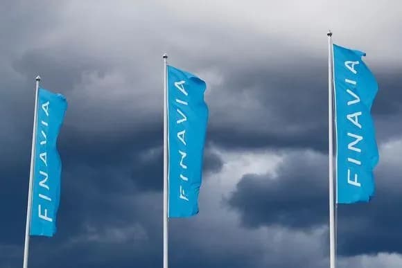 u-finlyandiyi-pasazhirskiy-litak-viyikhav-za-mezhi-zlitno-posadkovoyi-smugi