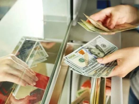 vidteper-obminyati-valyutu-mozhna-u-poshtovikh-viddilennyakh