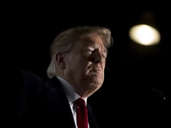 tramp-vistupiv-zi-zvernennyam-do-amerikanskoyi-natsiyi