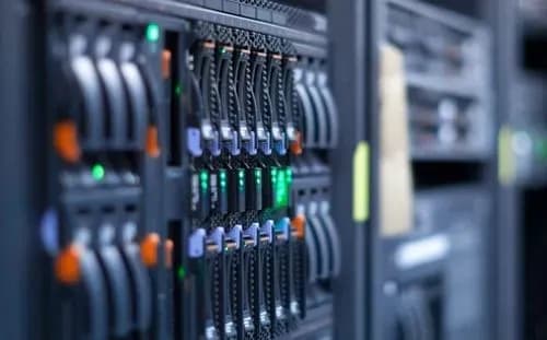 u-dfs-viyshov-iz-ladu-server