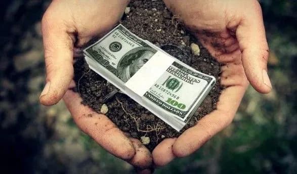 rada-rozglyane-pitannya-schodo-skasuvannya-moratoriyu-na-prodazh-zemli-tsogo-tizhnya