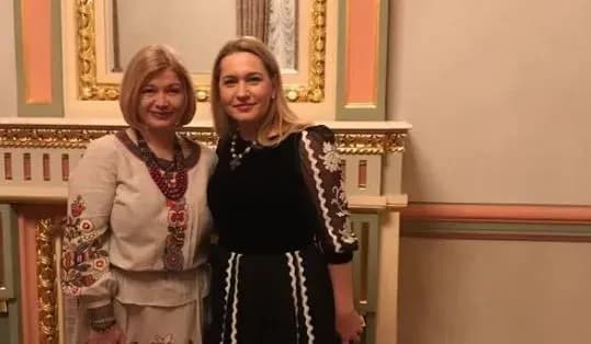 na-diplomatichniy-priyom-prezidenta-ukrayini-deyaki-posli-priyshli-u-vishivankakh