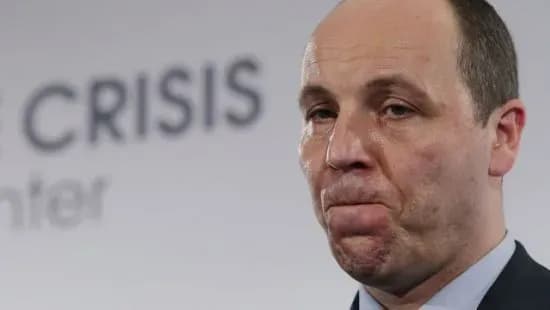 parubiy-pidpisav-zakon-pro-perekhid-parafiy-upts-mp-do-ptsu