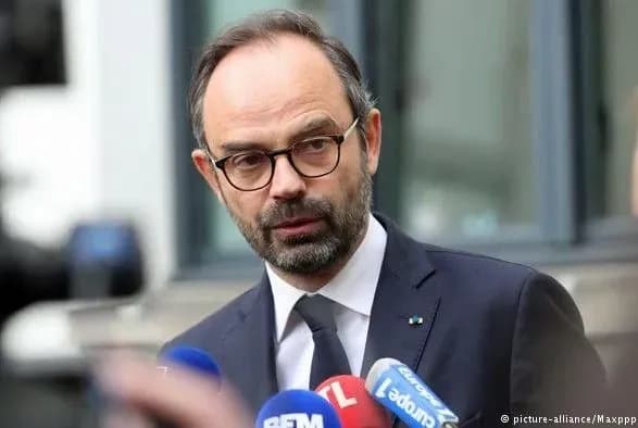 frantsiya-gotuyetsya-do-zhorstkogo-brexit