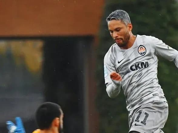 shakhtar-zdobuv-pershu-peremogu-na-zimovikh-zborakh-u-turechchini