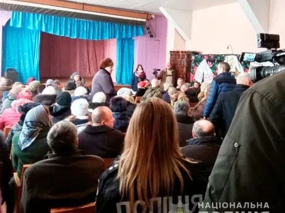 na-bukovini-tri-tserkovni-gromadi-pereyshli-z-upts-mp-do-ptsu