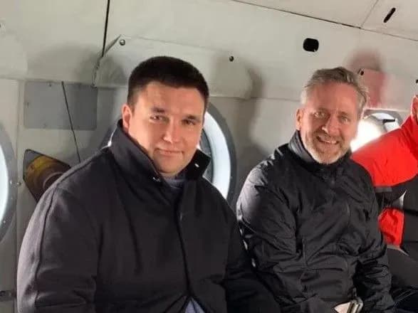 glavi-mzs-daniyi-ta-chekhiyi-rosiyu-chekayut-novi-sanktsiyi-yakscho-ukrayinskikh-moryakiv-ne-zvilnyat