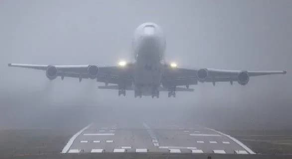 aeroporti-odesi-ta-lvovu-pratsyuyut-u-shtatnomu-rezhimi