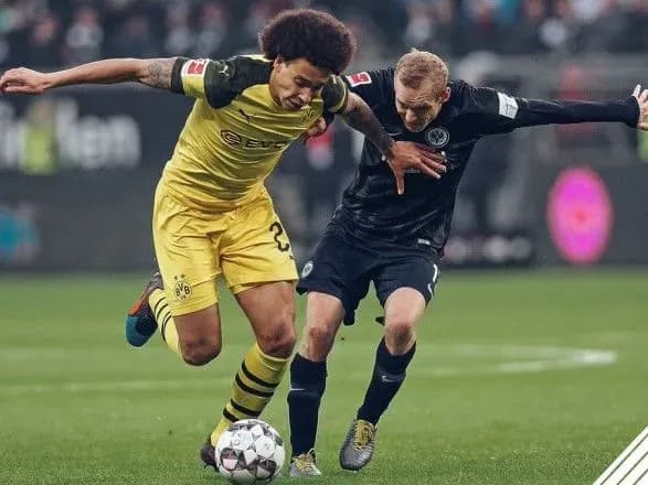 supernik-shakhtarya-po-lye-vidibrav-ochki-u-lidera-bundesligi