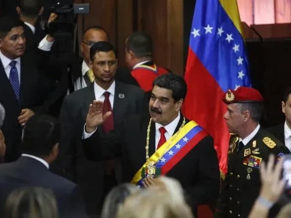 maduro-pid-chas-mitingu-ogolosiv-ideyu-provedennya-novikh-parlamentskikh-viboriv