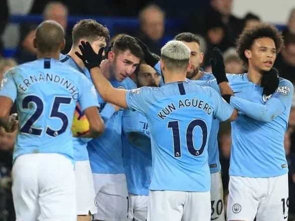 manchester-siti-zdobuv-20-peremogu-ta-ocholiv-apl