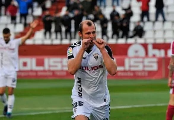 forvard-zozulya-mozhe-pereyti-do-klubu-ispanskoyi-primeri