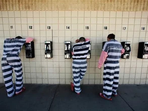 eks-uvyazneni-stvorili-svoyu-platnu-sotsmerezhu