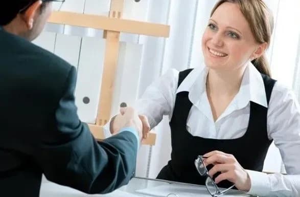 minulogo-roku-poseredniki-pratsevlashtuvali-za-kordonom-mayzhe-100-tis-ukrayintsiv