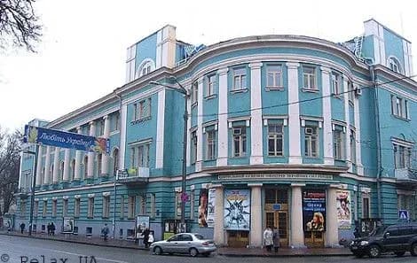 u-tsentri-stolitsi-prokhodit-aktsiya-bandera-vstavay