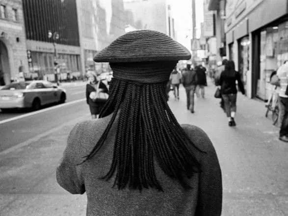 vlada-nyu-yorka-zbirayetsya-zaboroniti-diskriminatsiyu-za-kolorom-volossya-chi-zachiskoyu