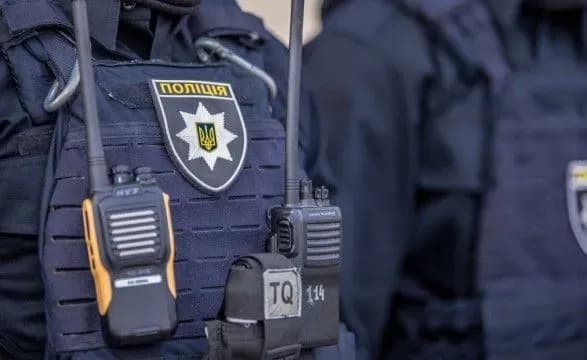 ne-tsukrovi-scho-ne-roztane-avakov-zayaviv-pro-sprobi-diskredituvati-politsiyu-v-peredviborniy-gontsi