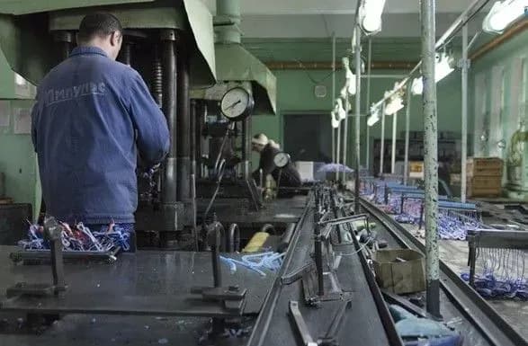 torik-choloviki-sklali-bilshe-70-travmovanikh-na-virobnitstvi