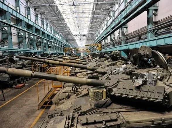 rozkradannya-v-oborontsi-na-nastupne-zasidannya-tsk-zaprosili-yekhanurova-ta-ivaschenka