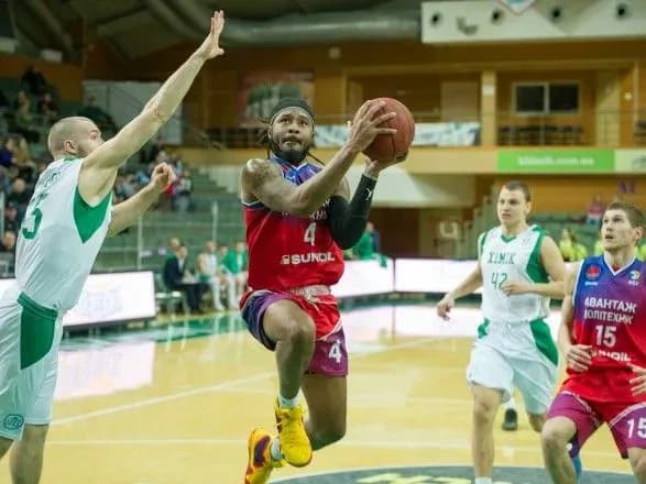 bk-politekhnik-vpershe-v-sezoni-zavdav-porazki-lideru-chempionatu-khimiku