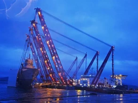 u-norvegiyi-pidnyali-na-poverkhnyu-fregat-yakiy-zatonuv-u-listopadi