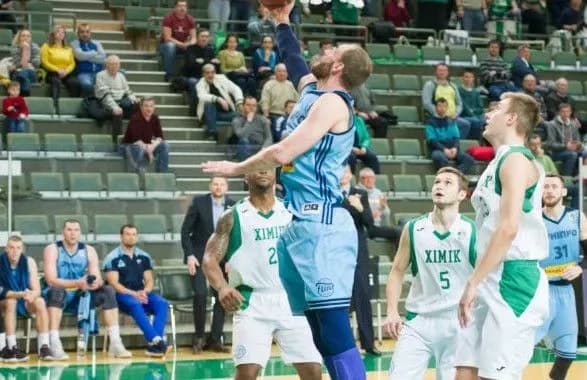 bk-dnipro-peremig-khimik-u-poyedinku-za-liderstvo-v-superlizi
