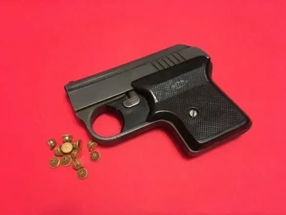 u-kharkovi-netvereziy-cholovik-vlashtuvav-strilyaninu