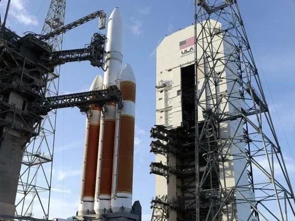 ssha-perenesli-zapusk-sekretnogo-suputnika-vps