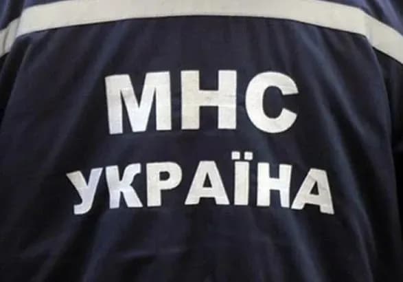 na-ternopilschini-silniy-viter-zirvav-dakh-gotelyu