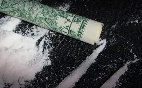 na-kiyivschini-suditimut-masshtabnikh-virobnikiv-amfetaminu