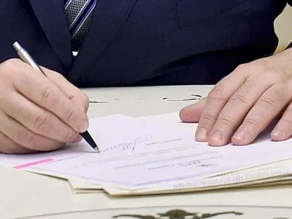 prezident-uviv-u-diyu-rishennya-rnbo-pro-reformuvannya-oboronki