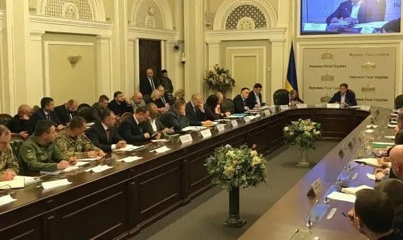 znischennya-zsu-timi-khto-nini-pretenduye-na-posadu-golovnokomanduvacha-prizvelo-do-okupatsiyi-krimu-ta-chastini-donbasu-gerasimov