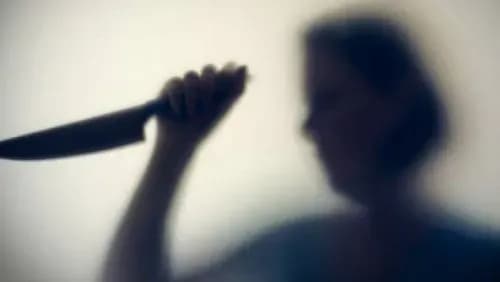 pyana-zhinka-zarizala-cholovika-cherez-revnoschi