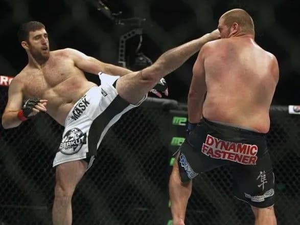 rosiyskiy-boyets-mma-dovichno-diskvalifikovaniy-za-porushennya-antidopingovikh-pravil