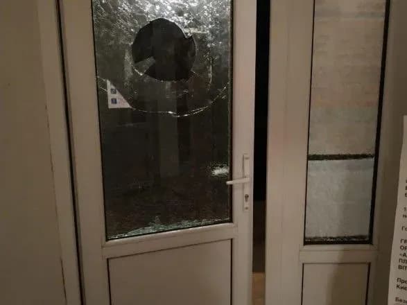 na-ternopilschini-pyani-molodiki-pereplutali-viborchu-komisiyu-z-diskotekoyu