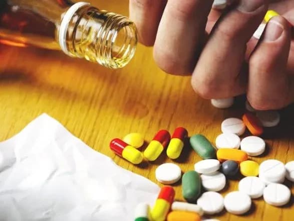 zlovmisniki-yaki-verbuvali-ukrayintsiv-u-narkokuryeri-v-rosiyi-postali-pered-sudom