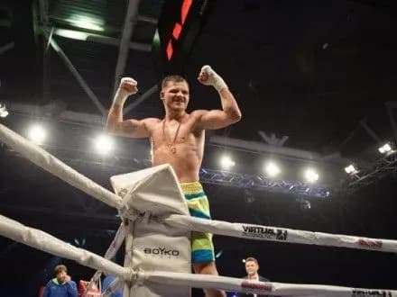 bokser-berinchik-zrobiv-prognoz-na-biy-lomachenko-krolla