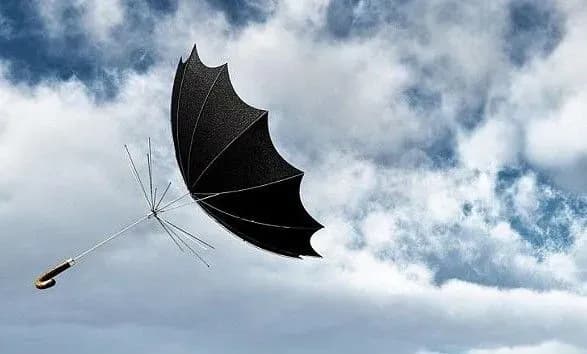 kiyan-poperedili-pro-pomarancheviy-riven-nebezpeki-cherez-viter