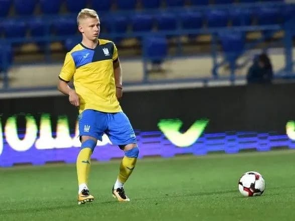 zinchenko-vidnovivsya-vid-poshkodzhennya-i-gotoviy-zigrati-u-nayblizhchiy-gri