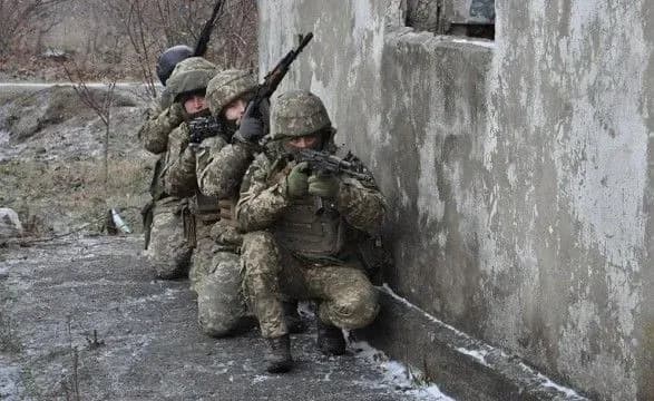 u-zoni-oos-z-pochatku-dobi-zafiksovano-dva-vorozhikh-obstrili