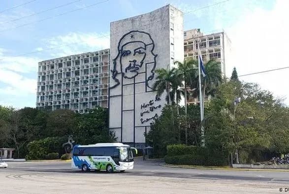 ssha-zaprovadzhuyut-obmezhuvalni-zakhodi-schodo-kubi