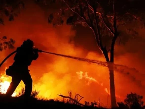 masshtabna-pozhezha-v-kitayi-evakuyovano-11-tisyach-osib