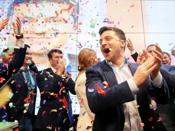 zelenskiy-rozpoviv-pro-simvolichniy-73-sektor