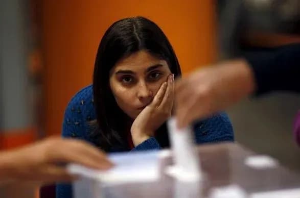 v-ispaniyi-28-kvitnya-vidbudutsya-dostrokovi-vibori-do-parlamentu